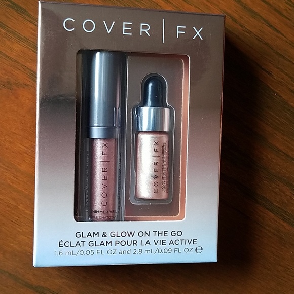 COVER FX Other - NEW! Cover FX Glam & Glow on the Go Highlight Kit!